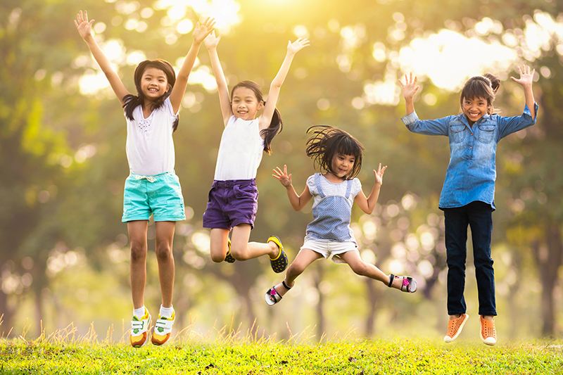 516420638_Friends_and_Peers_Children_and_Teenagers_with_Autism_Spectrum_Disorder