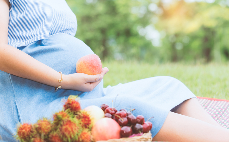 546189444_Pregnancy_and_diet
